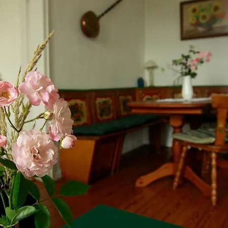 Abtei - Wohnen Auf Einem Historischen Weingut Apartment Maring-Noviand