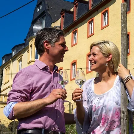 Abtei - Wohnen Auf Einem Historischen Weingut