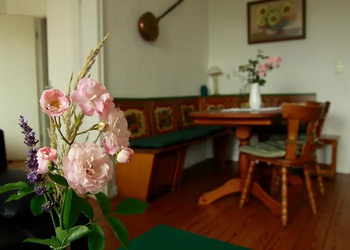 Abtei - Wohnen Auf Einem Historischen Weingut Apartamento Maring-Noviand